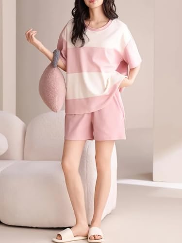 Louis Luxe Pink Geometric Pajama Set for Women - Image 2