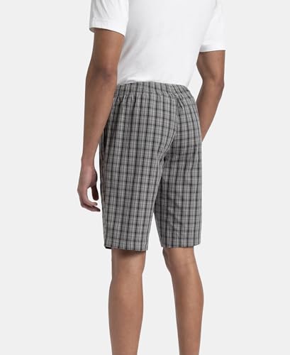 Jockey Men's Grey Checkered Bermuda Shorts - Image 3