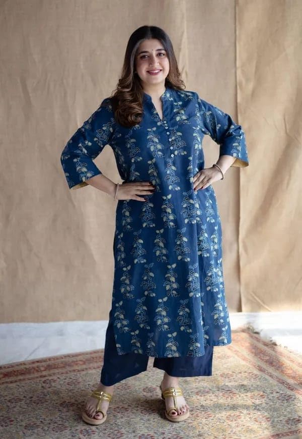 IKLO Women's Indigo Floral Kurta Set - Image 2