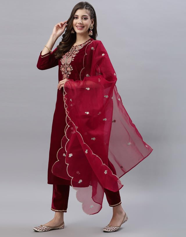 SIRIL Velvet Embroidery Kurta Set - Red - Image 3