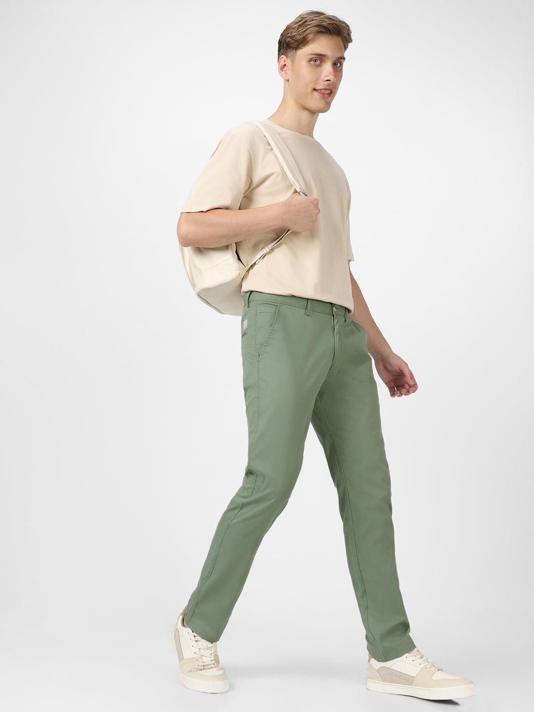 Urbano Men's Green Casual Trousers - Image 5
