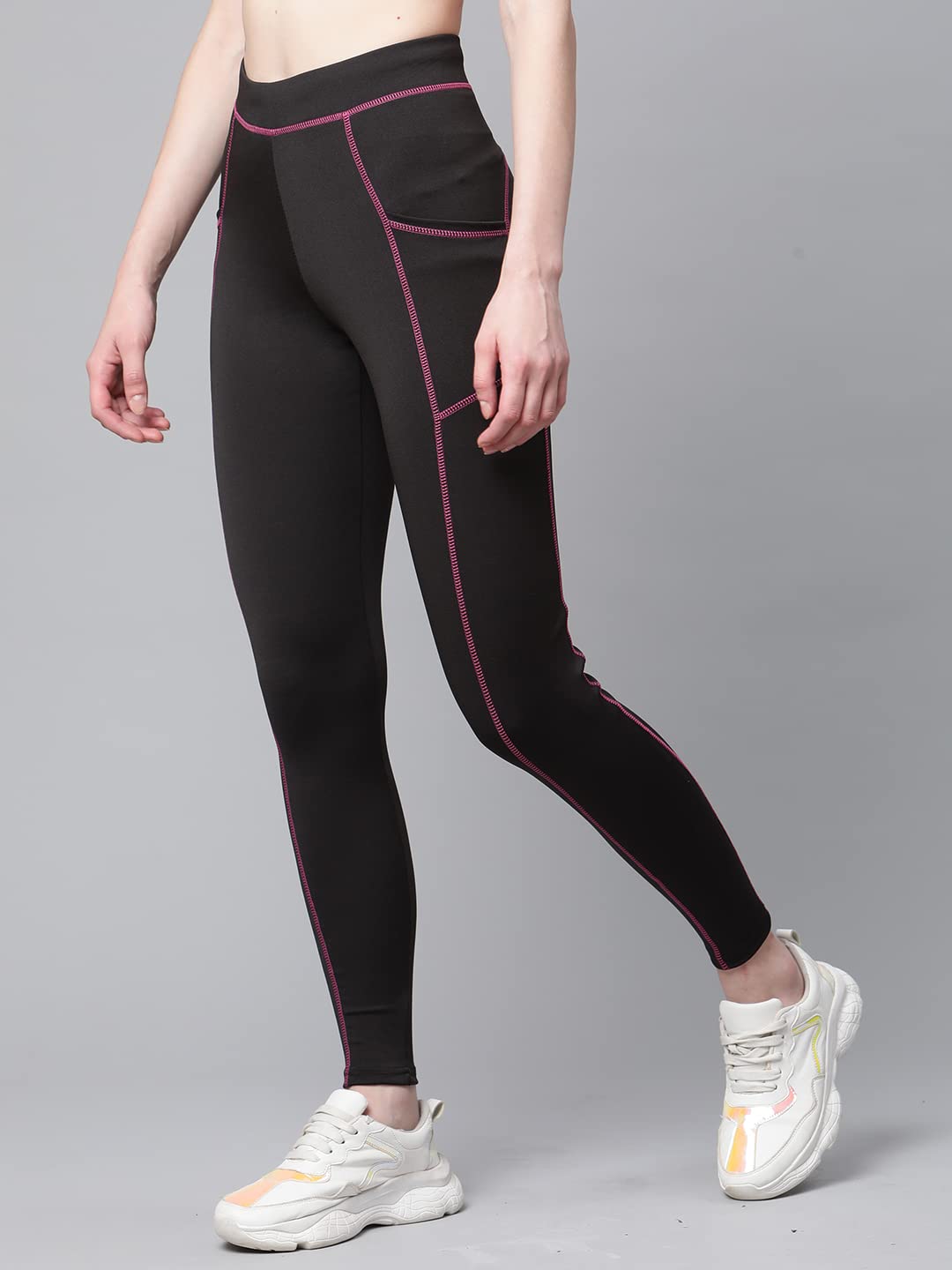 Sculpting Yoga Pants for Women - High-Waist with Pockets - Image 5