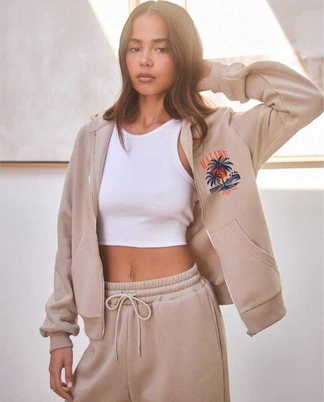 London Hills Full-Zip Hooded Sweatshirt for Woman - Image 5