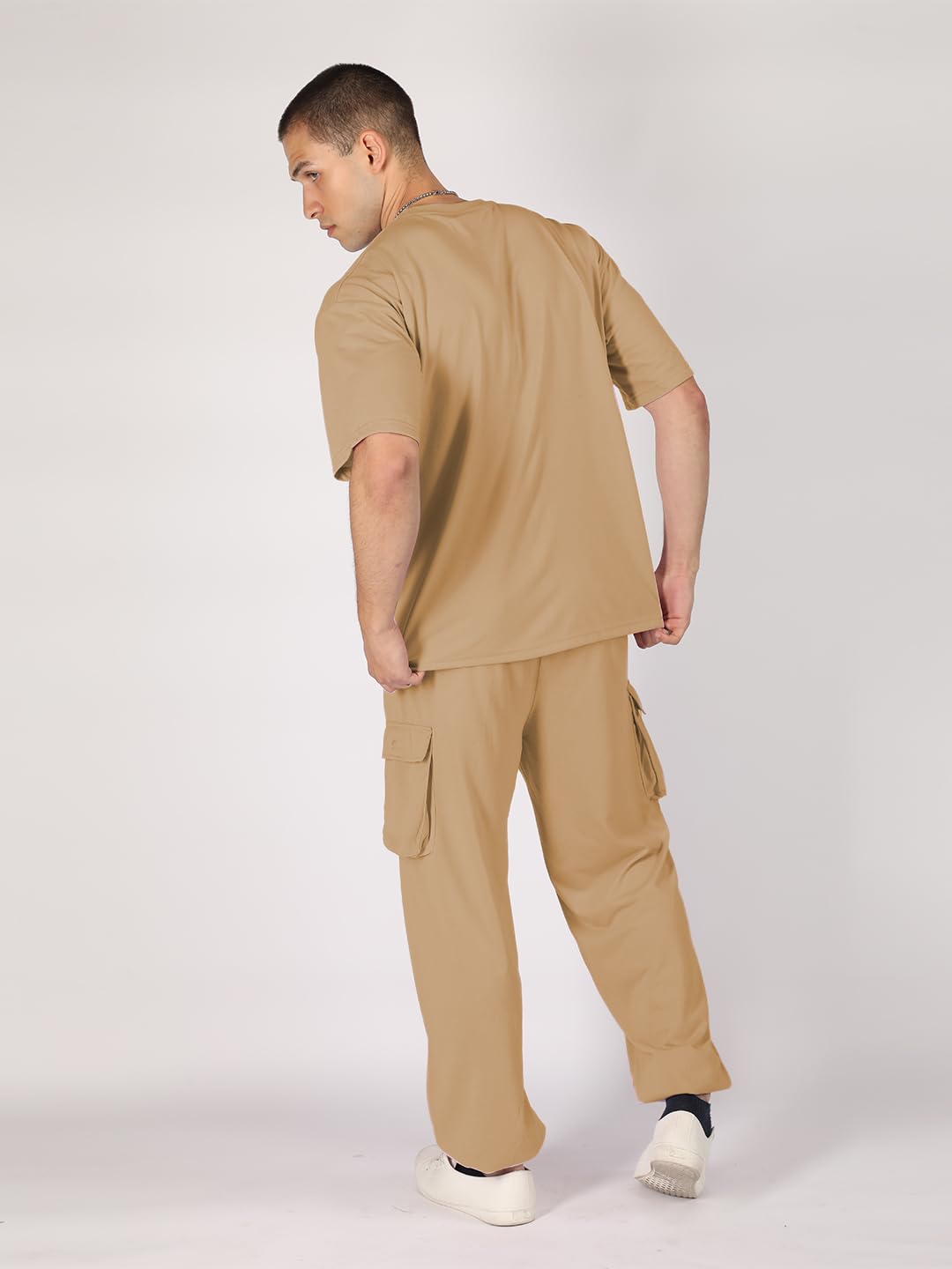 CHKOKKO Men Printed Casual Cord Set - Image 4