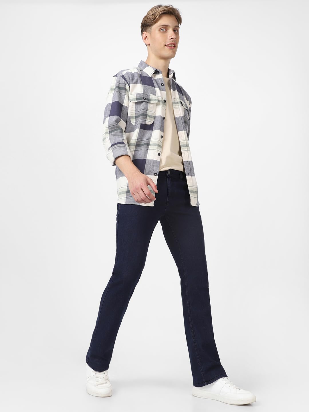 Urbano Fashion Men's Dark Blue Bootcut Jeans - Image 5