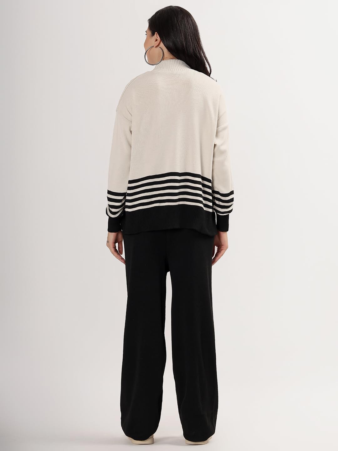 Kvetoo Women's Wool Blend Coord Set - Image 4