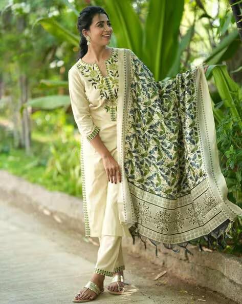 Kurthnic Women's Embroidered Kurta with Pant & Dupatta - Green - Image 2