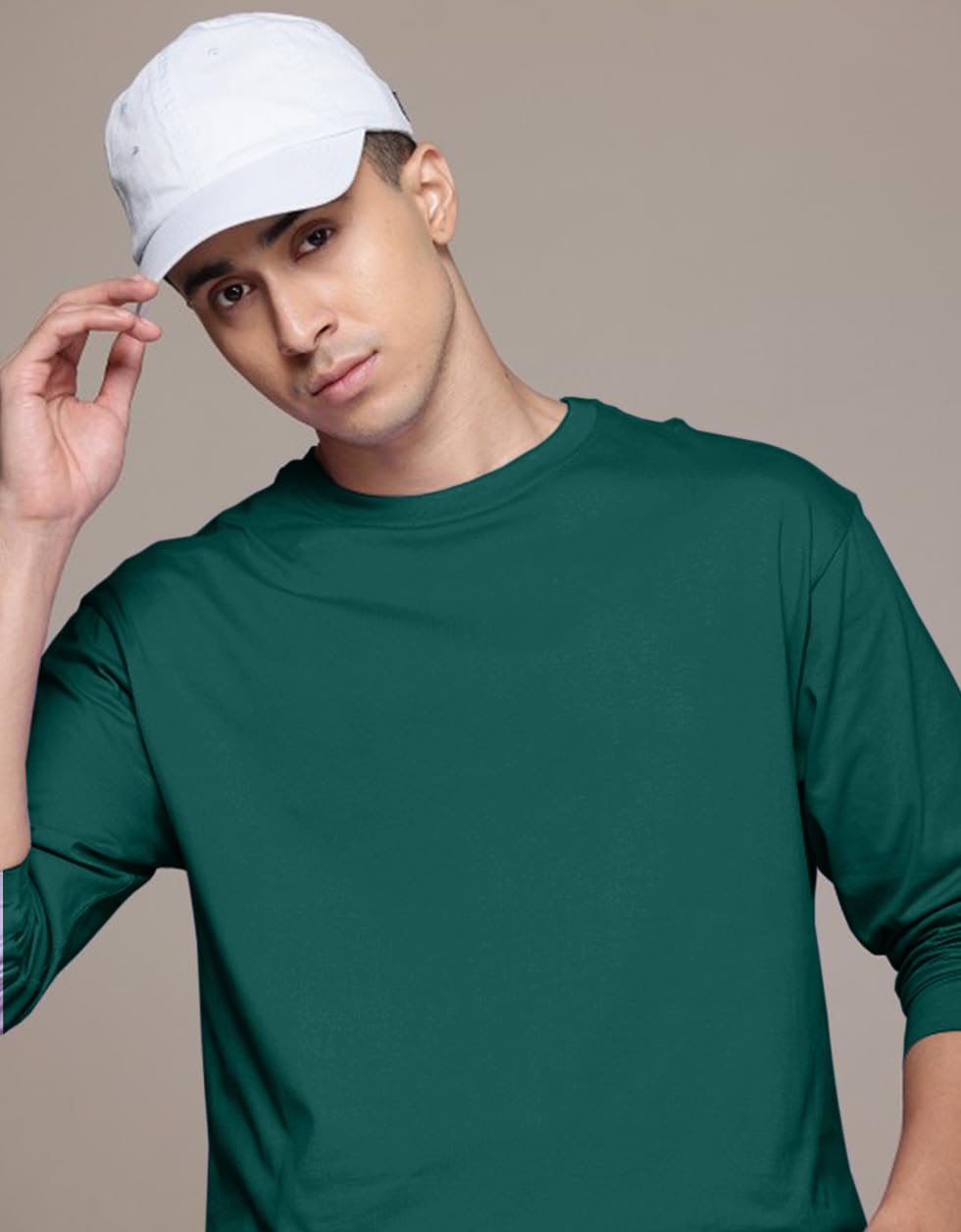 Veirdo Men's Green Cotton T-Shirt - Image 2