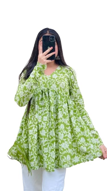 ATTiREZiLLA Women's Floral Print Rayon Kurta - Green