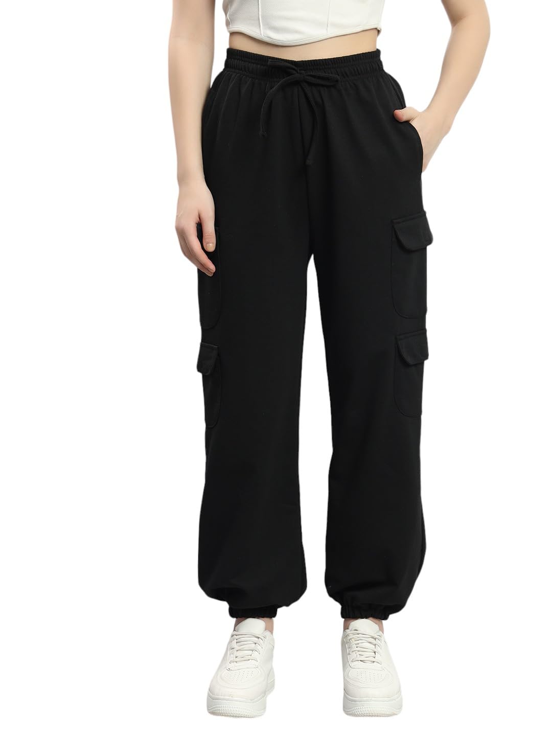 Q-RIOUS Women's Black Cargo Joggers