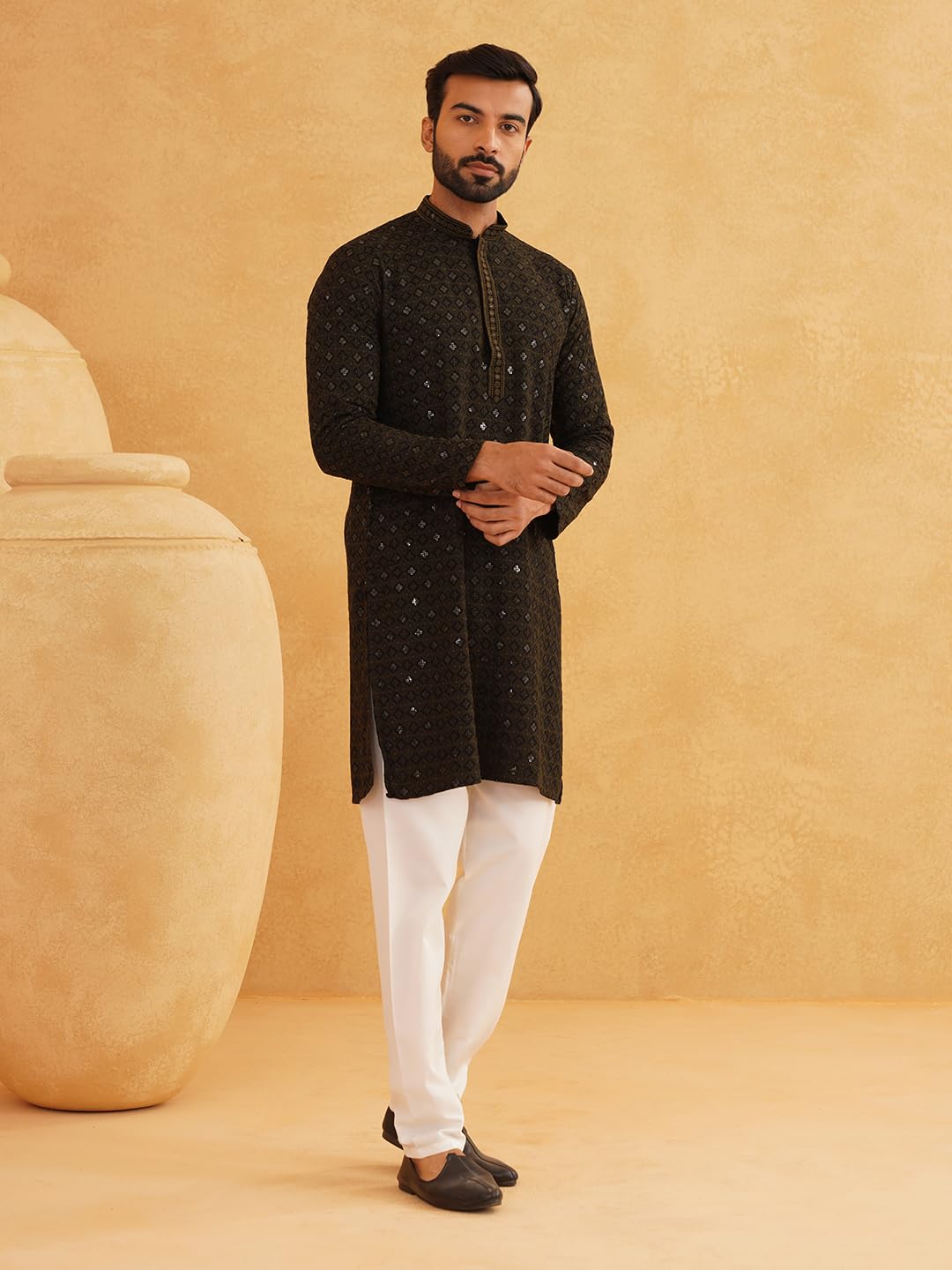 SOJANYA Men's Cotton Embroidered Kurta - Image 3