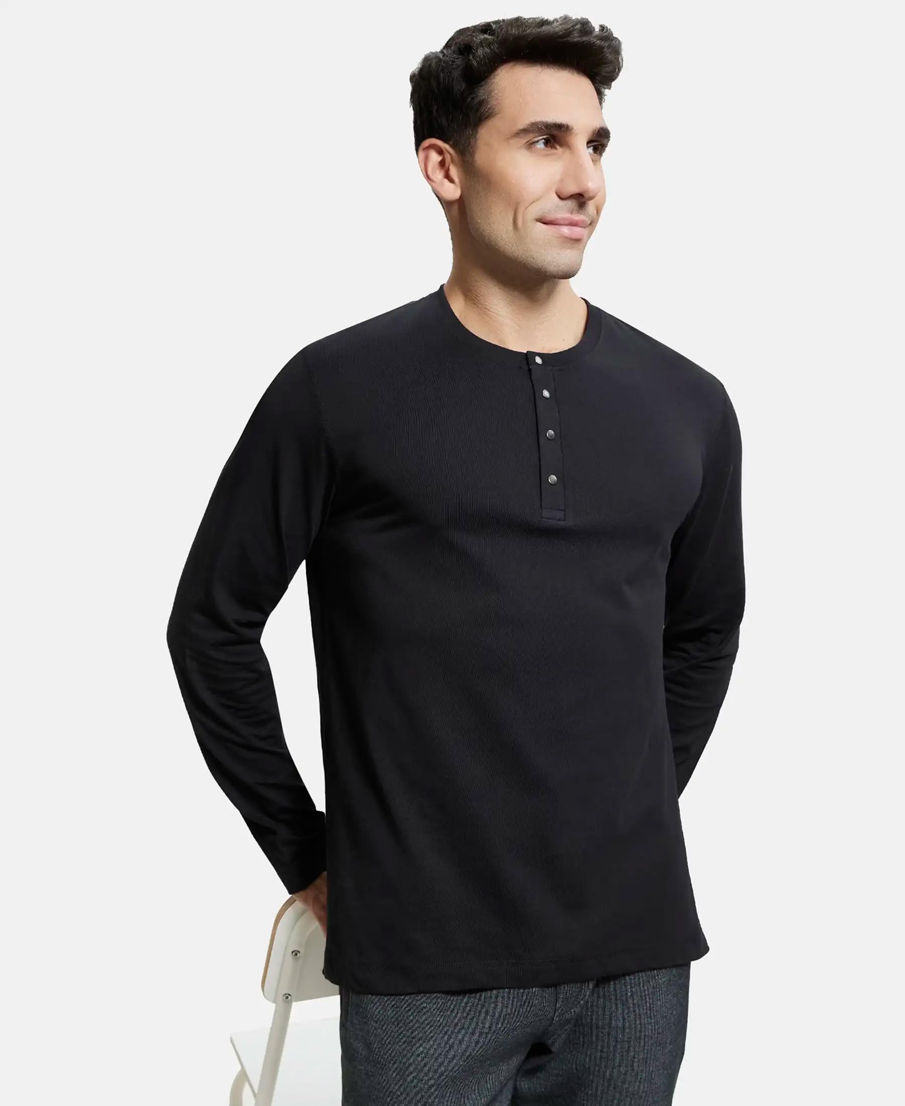 Jockey Men's Black Henley T-Shirt - Image 5