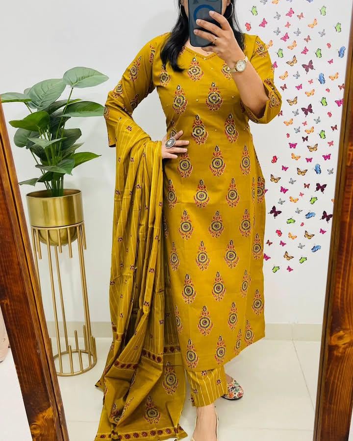 Veqreqmeq Women's Mustard Yellow Embroidered Palazzo Suit - Image 4