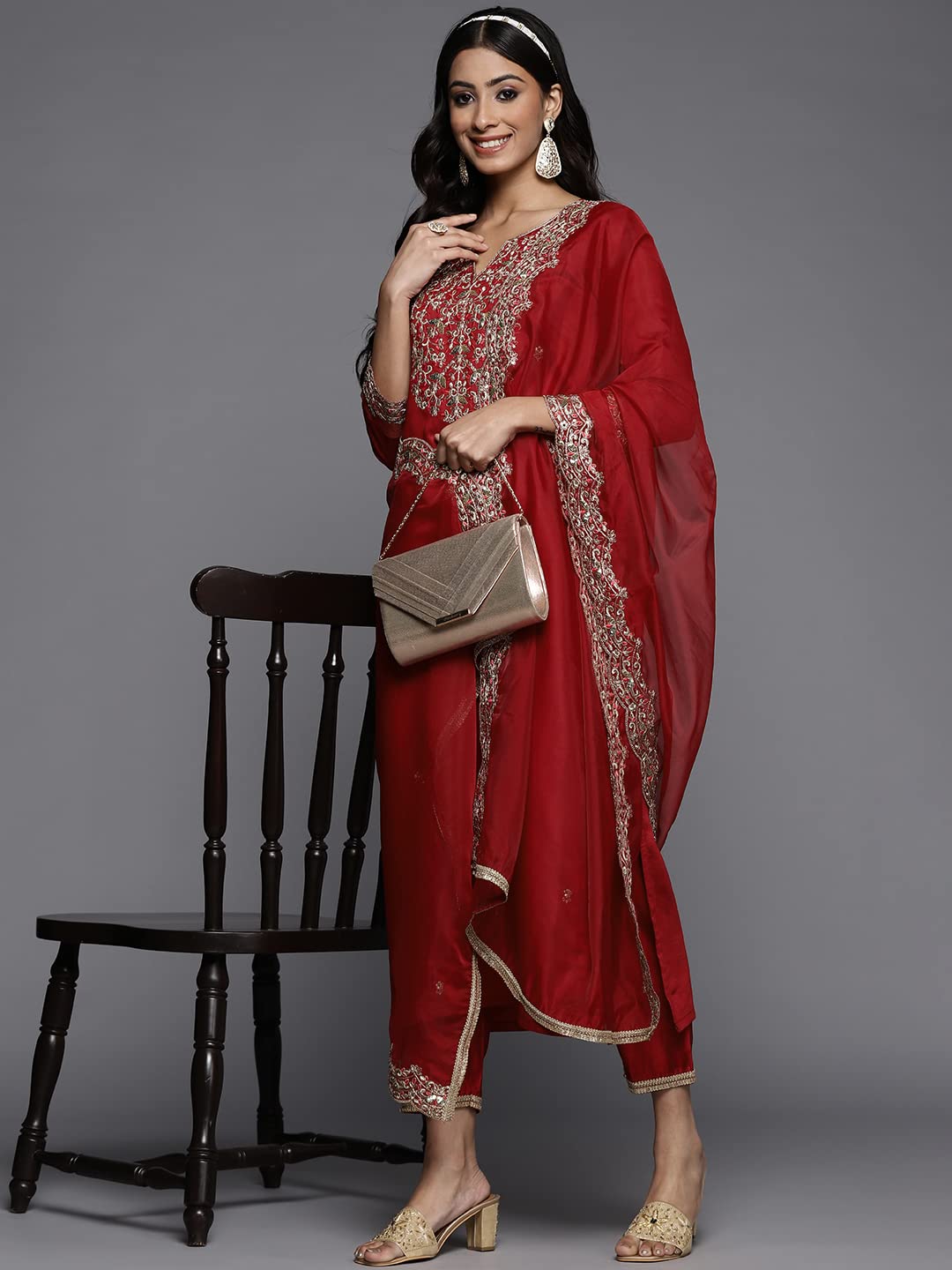 INDO ERA Red Rayon Viscose Embroidered Kurta Set for Women - Image 4