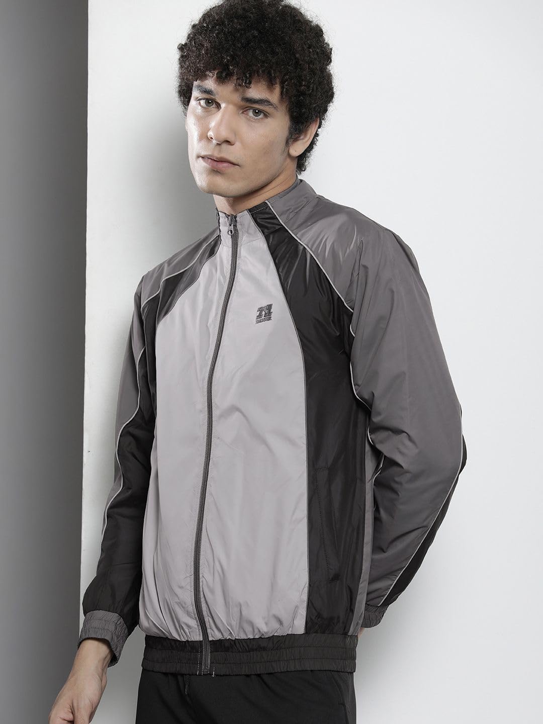 The Indian Garage Co Men's Windcheater Jacket - Green - Image 4