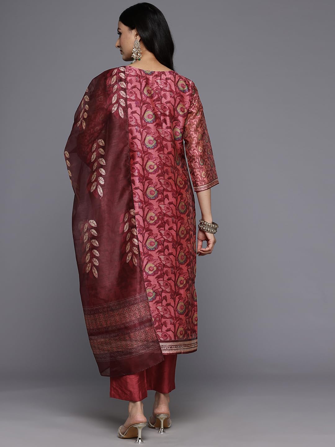 Varanga Kurta Trouser Set with Red Dupatta - Image 4
