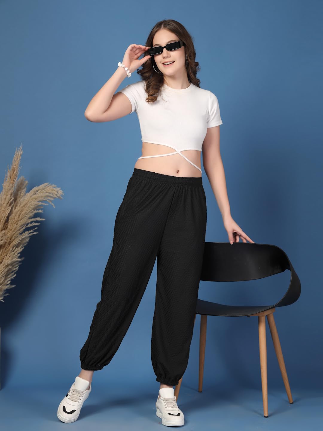 UZARUS Women's Baggy Joggers - Jet Black - Image 3