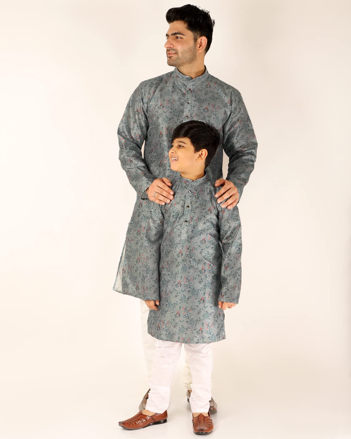 Twin Threads Father Son Grey Kurta Pyjama - Image 3