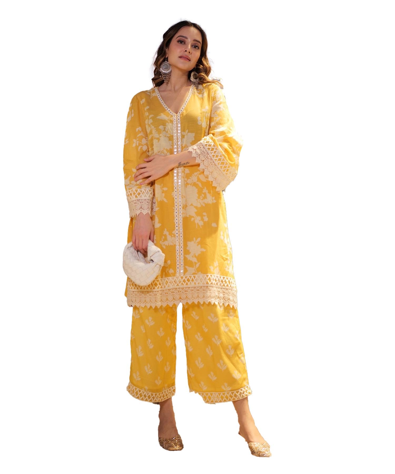 LookMark Women Cotton Blend Kurta and Pant