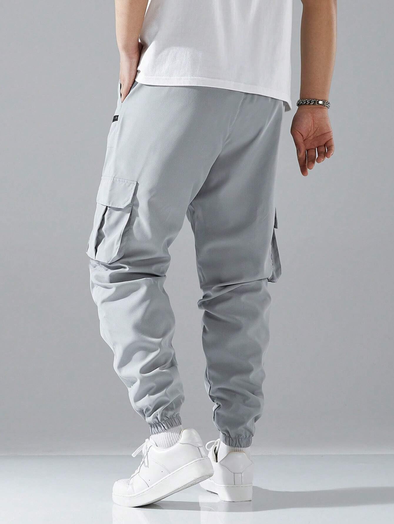 Lymio Men's Grey Cargo Pants - Image 5