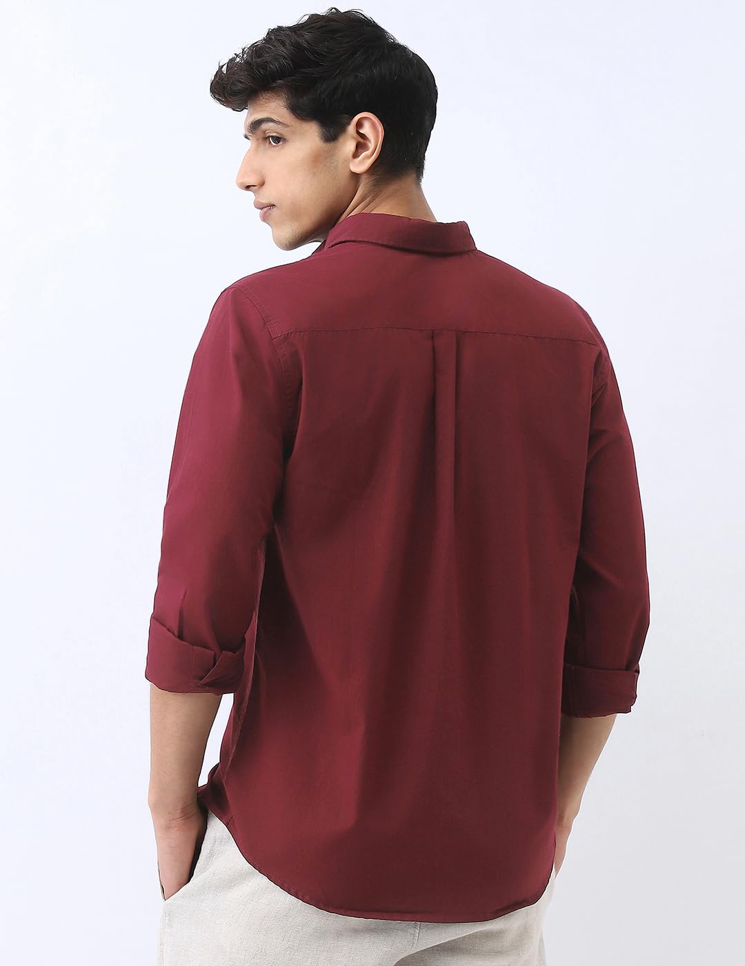 Urbano Men's Maroon Cotton Casual Shirt - Image 4
