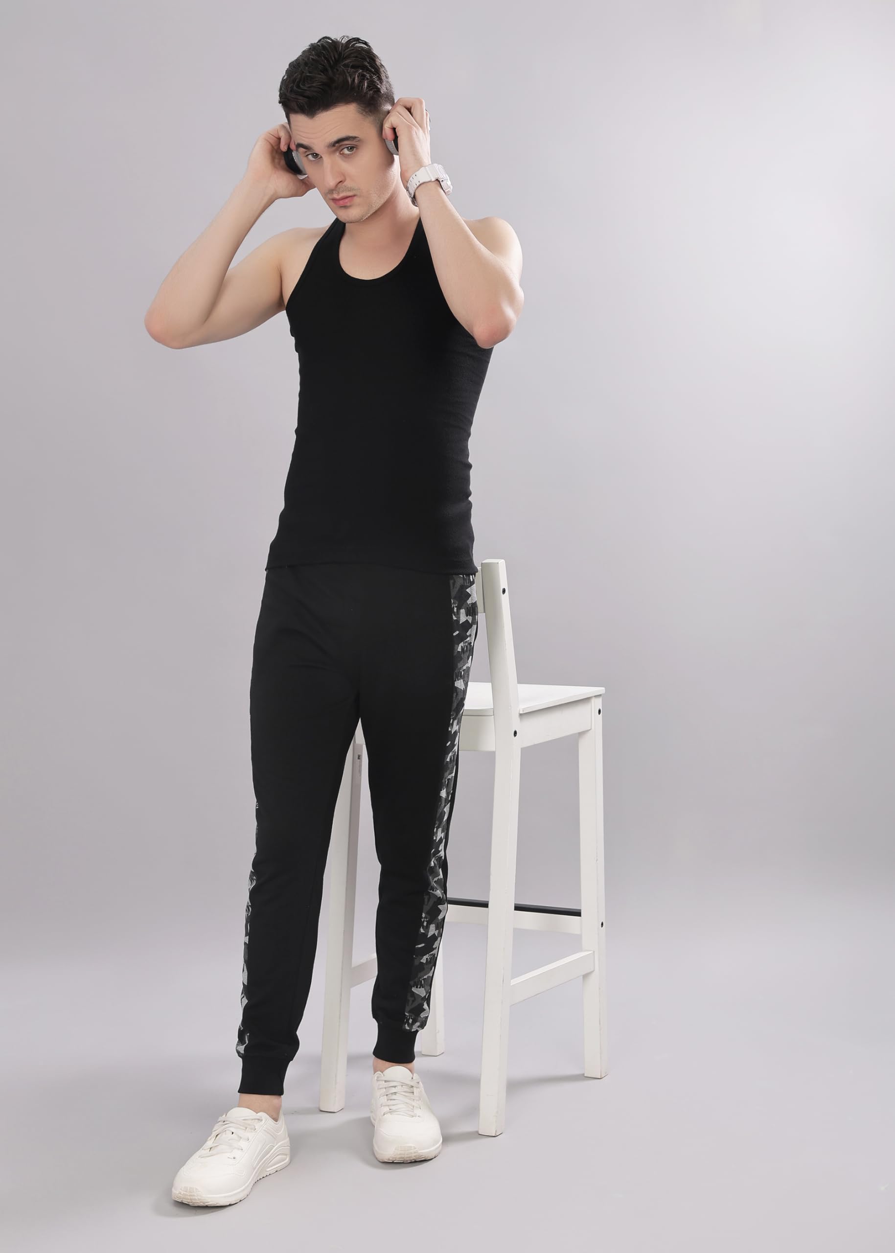 Dollar Men Cotton Blend Solid Vest - Black - Image 4