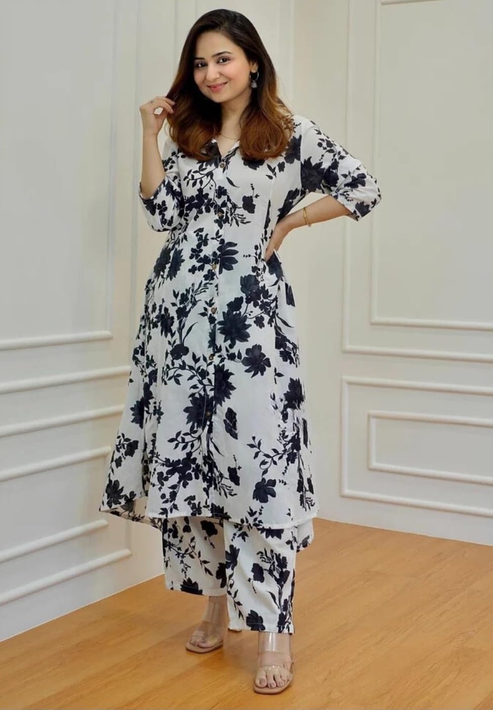 Leriya Fashion Women Rayon Kurta Set - White - Image 4