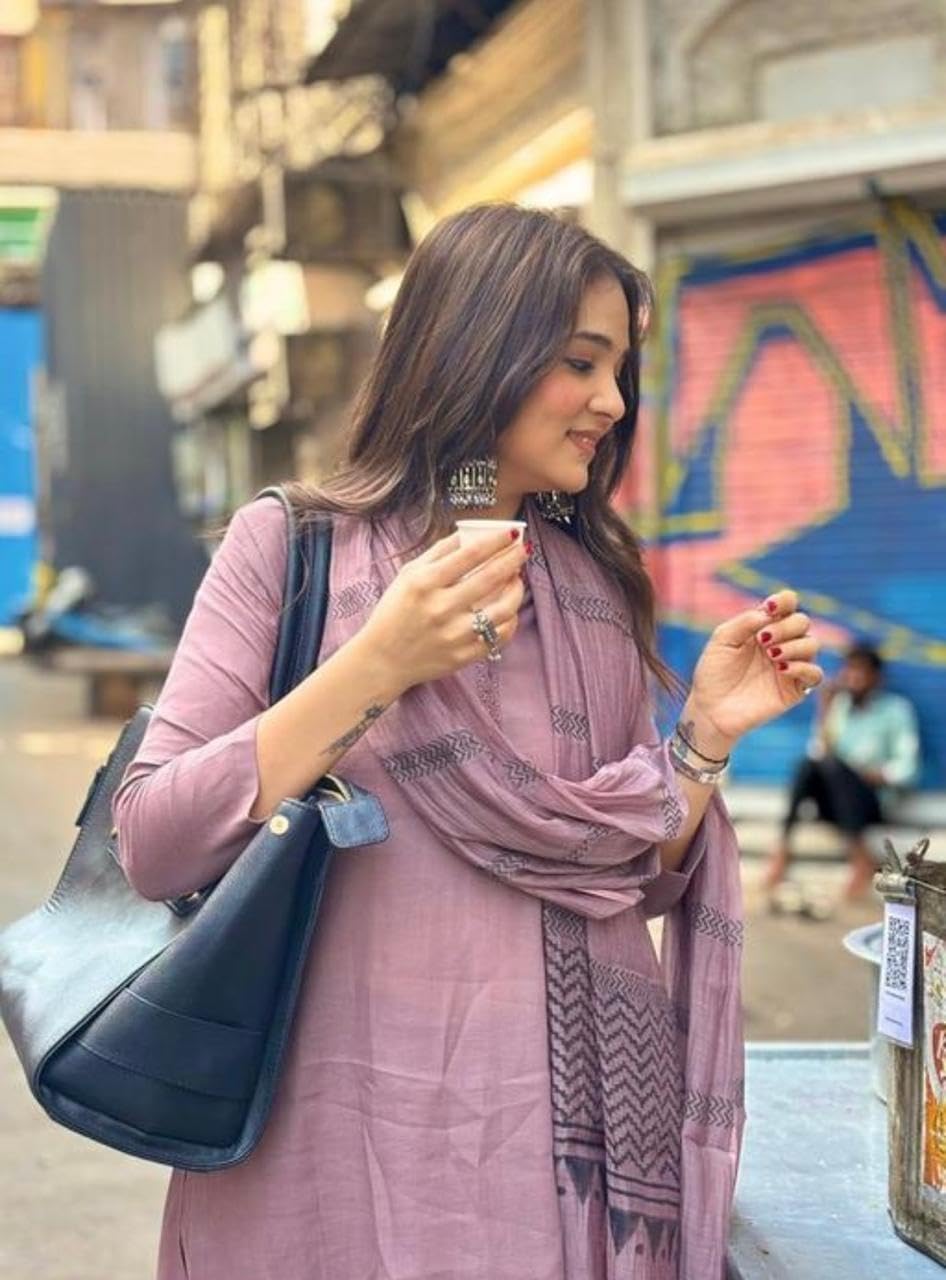 GarbGlide Women's Rayon Kurta Set - Image 4