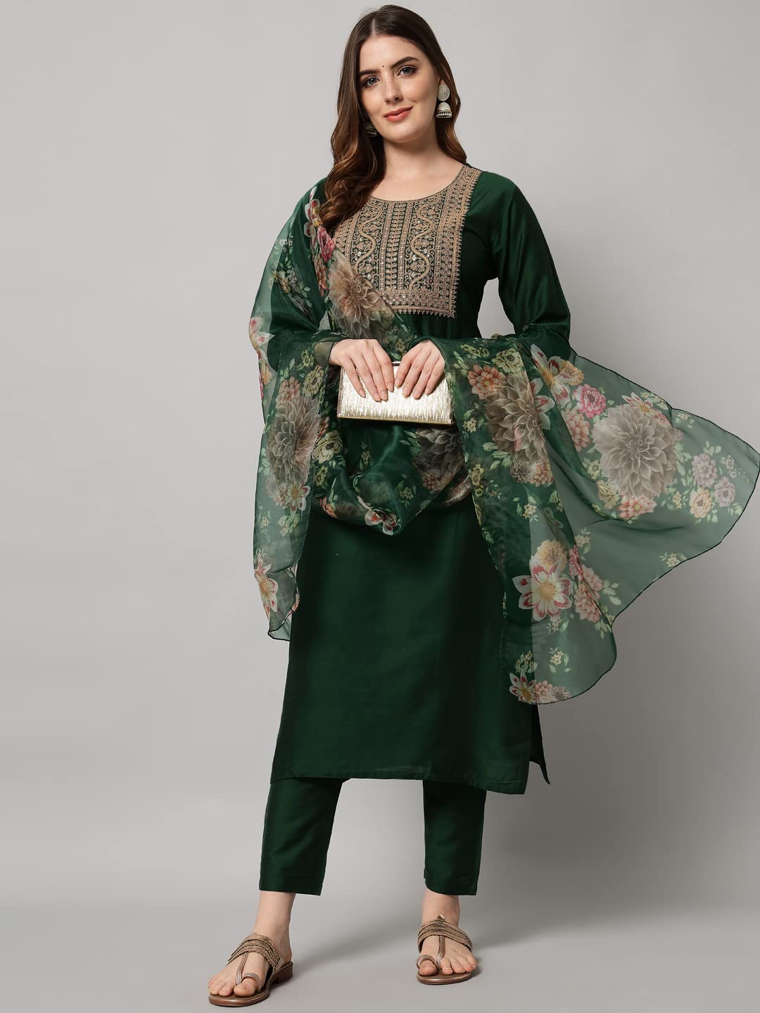 VredeVogel Embroidered Floral Kurta Set for Women - Green - Image 4