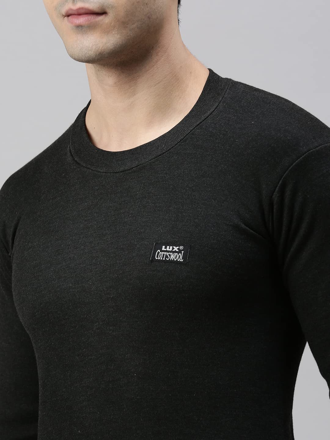 Lux Cottswool Men's Black Thermal Top - Image 5