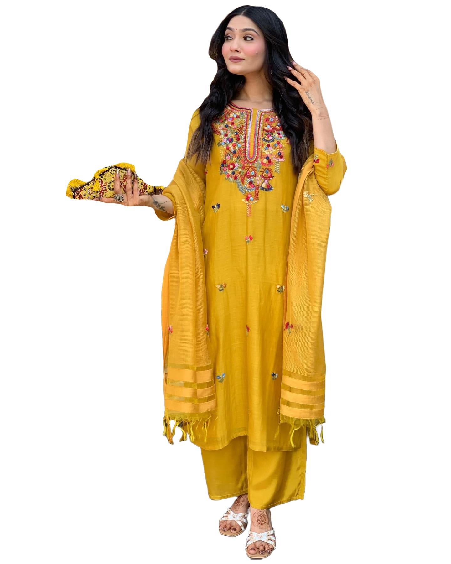 ANNI DESIGNER Women's Rayon Embroidered Kurta