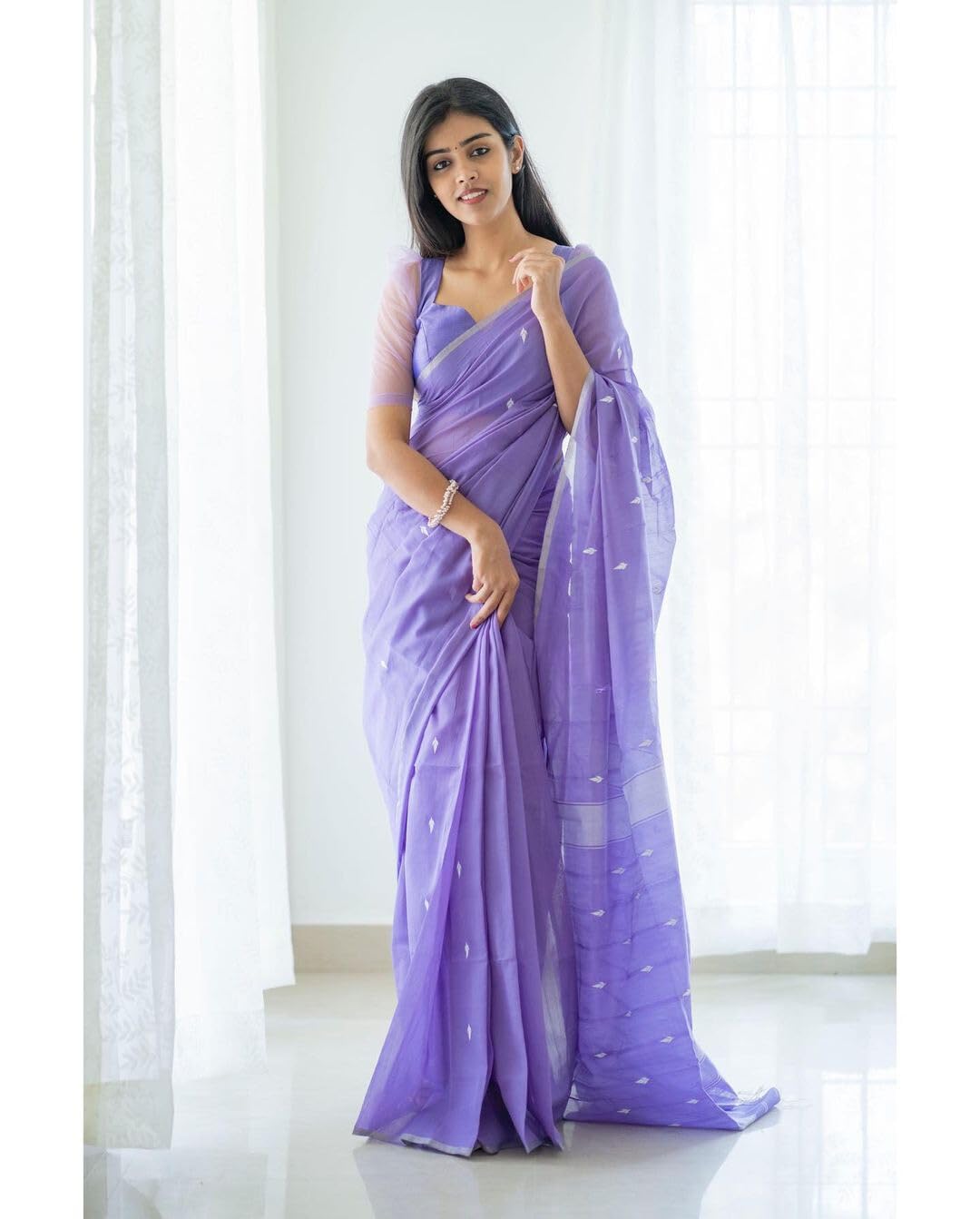 GarbGlide Women's Kanjivaram Silk Saree - Lavender - Image 2