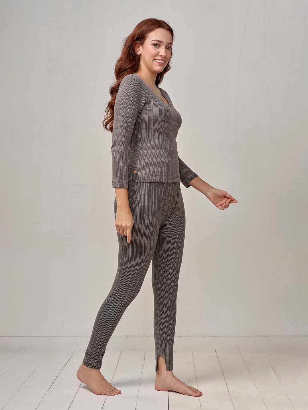 Lux Inferno Ladies Thermal Top and Lower Set - Grey - Image 3