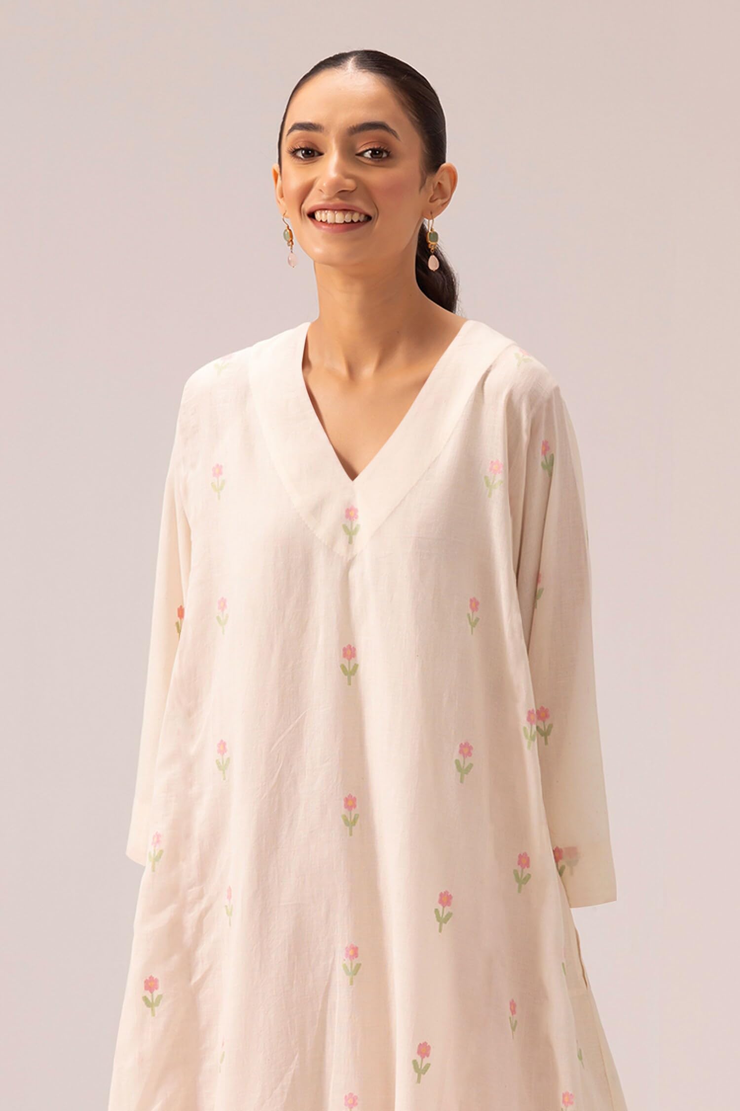 ANNI DESIGNER Cream Anarkali Kurta Set for Women - Image 5