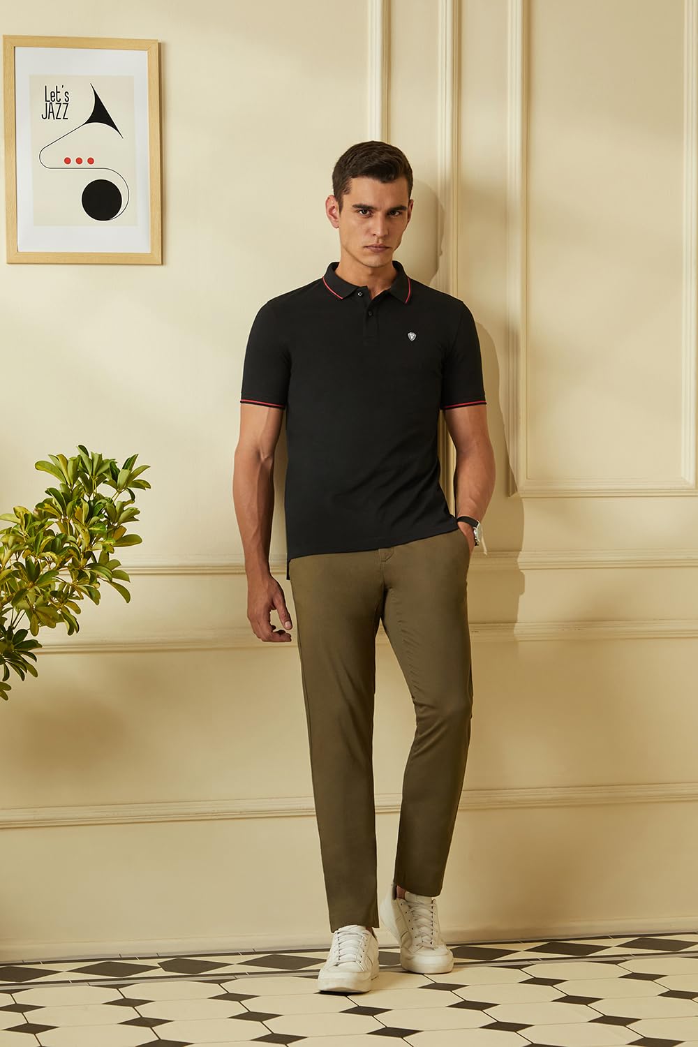 Van Heusen Men's Black Polo T-Shirt - Image 2