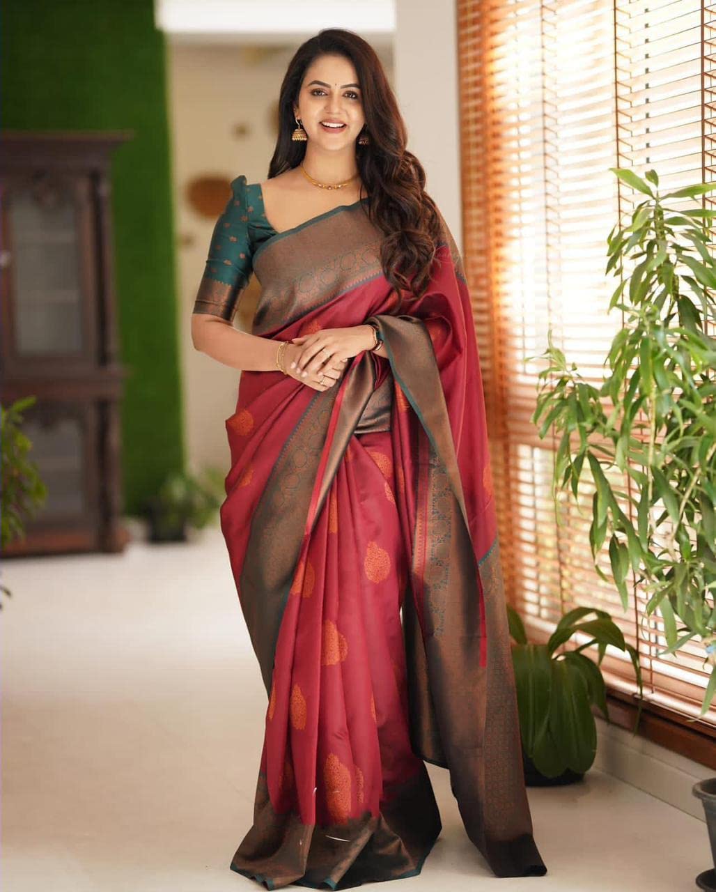 GarbGlide Women's Kanjivaram Lichi Silk Saree - Maroon Copper - Image 2