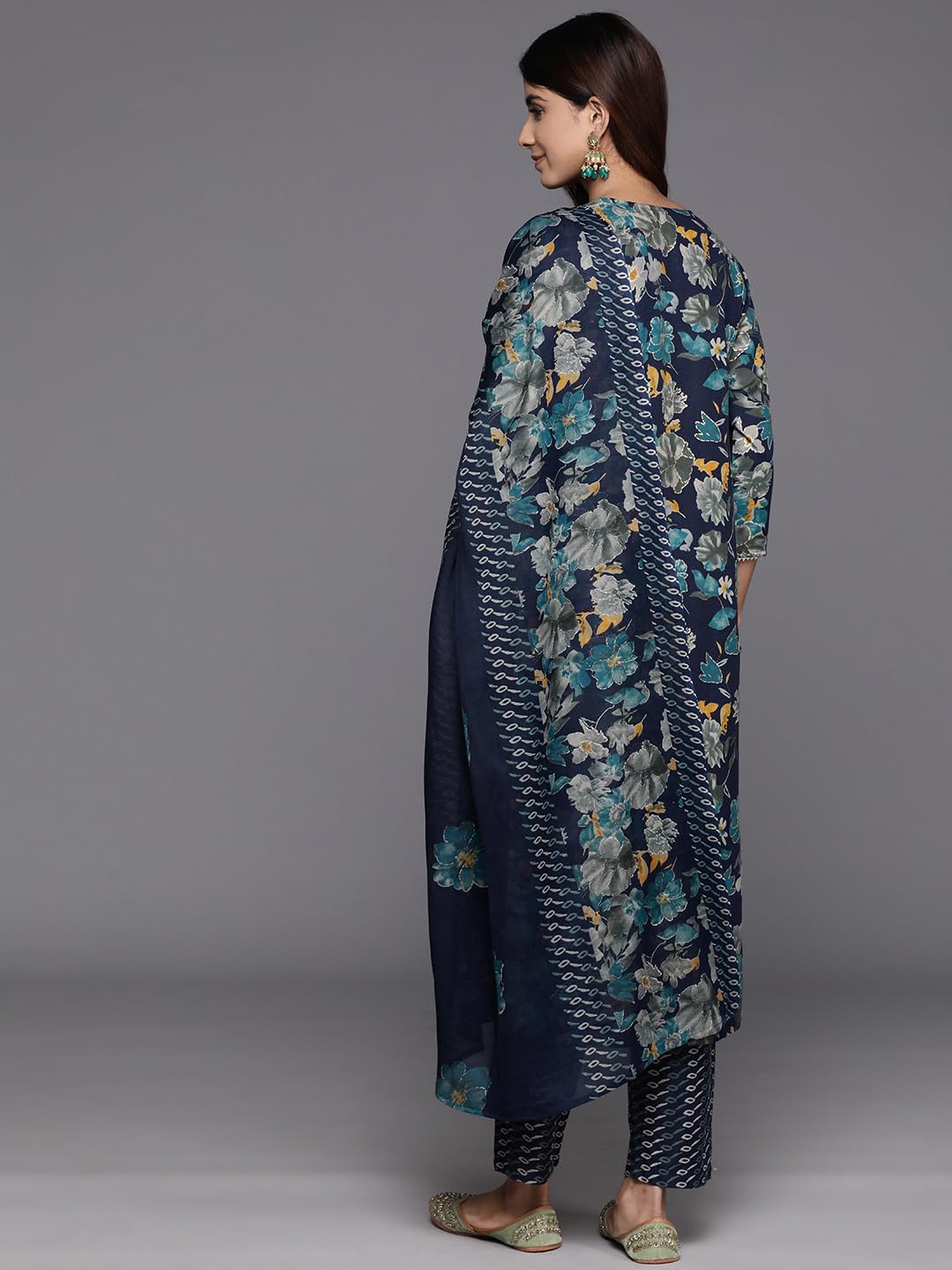 Varanga Women Blue Floral Kurta with Bottom and Dupatta - Image 2