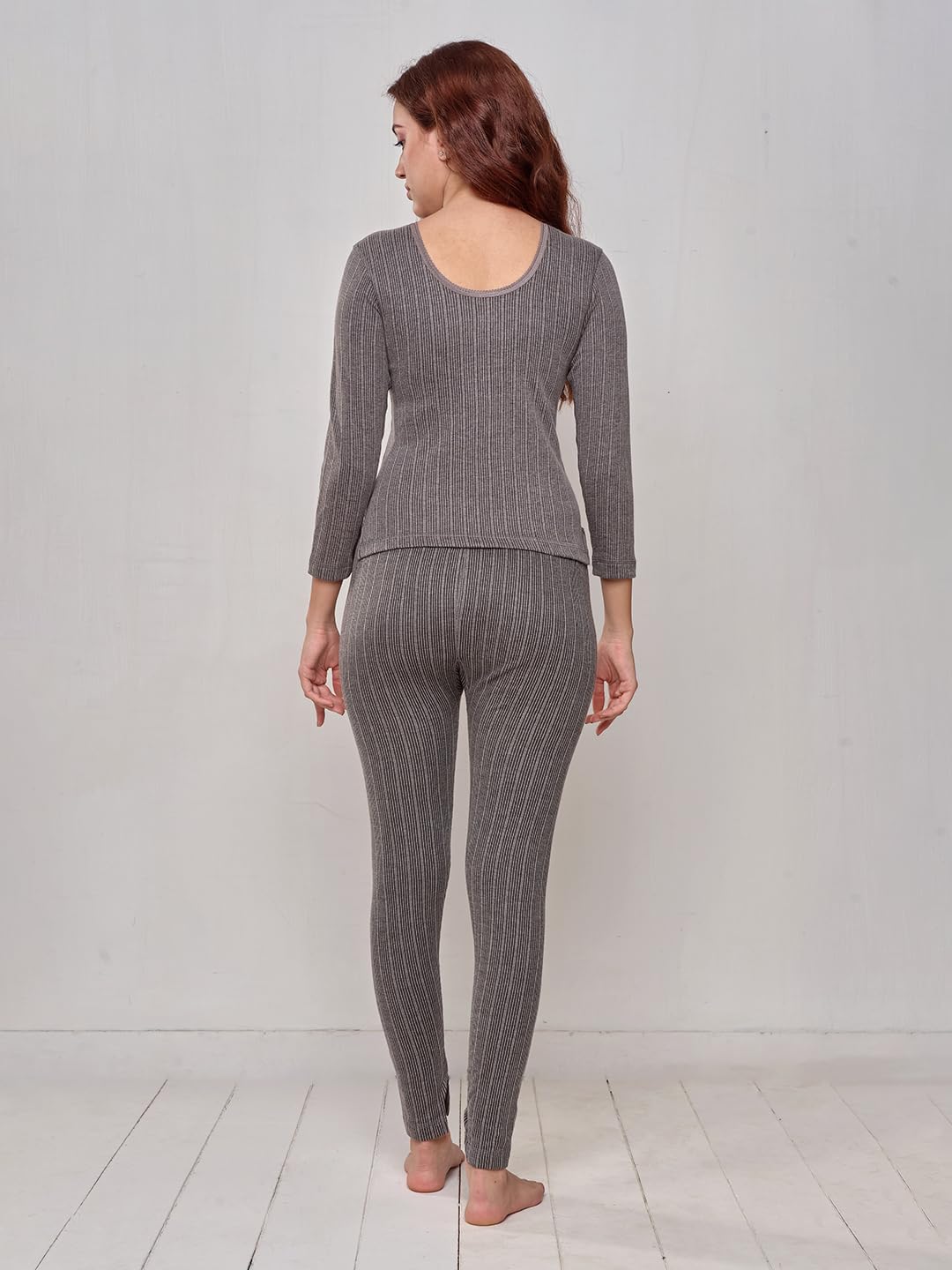 Lux Inferno Ladies Thermal Top and Lower Set - Grey - Image 2