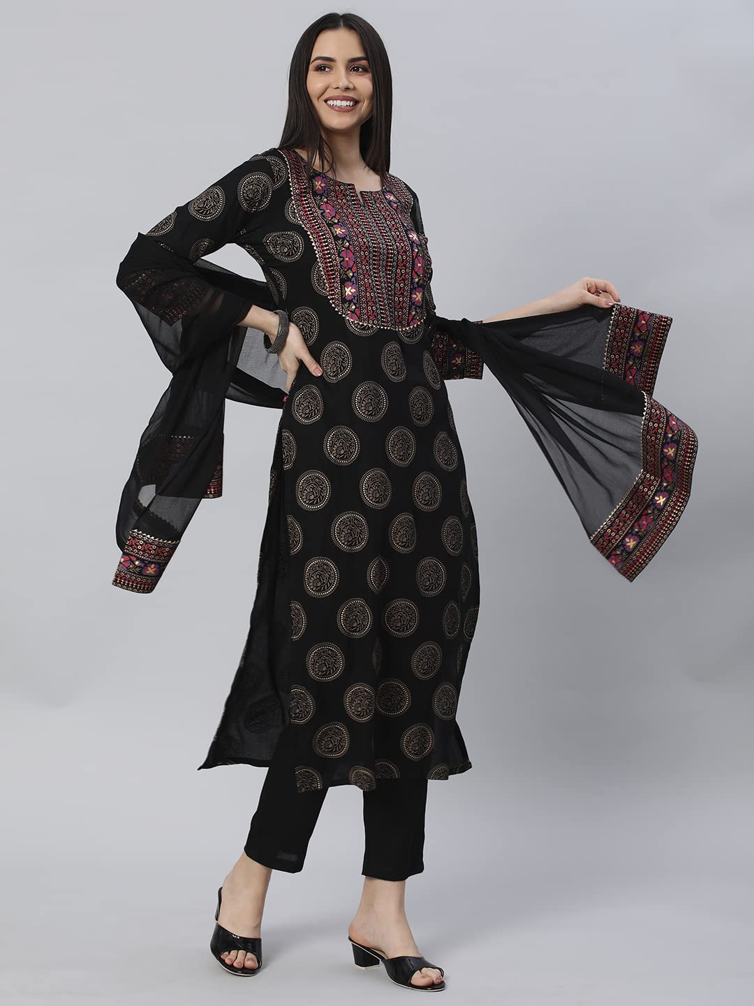 GoSriKi Women's Cotton Blend Printed Kurta - Image 4