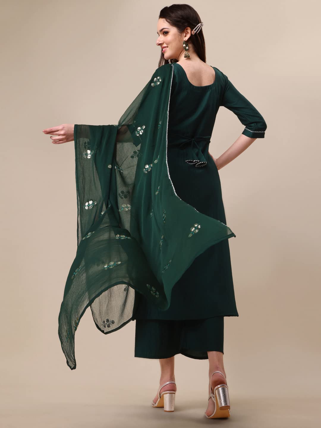 Bottle Green Embroidered Kurta for Women - Image 4