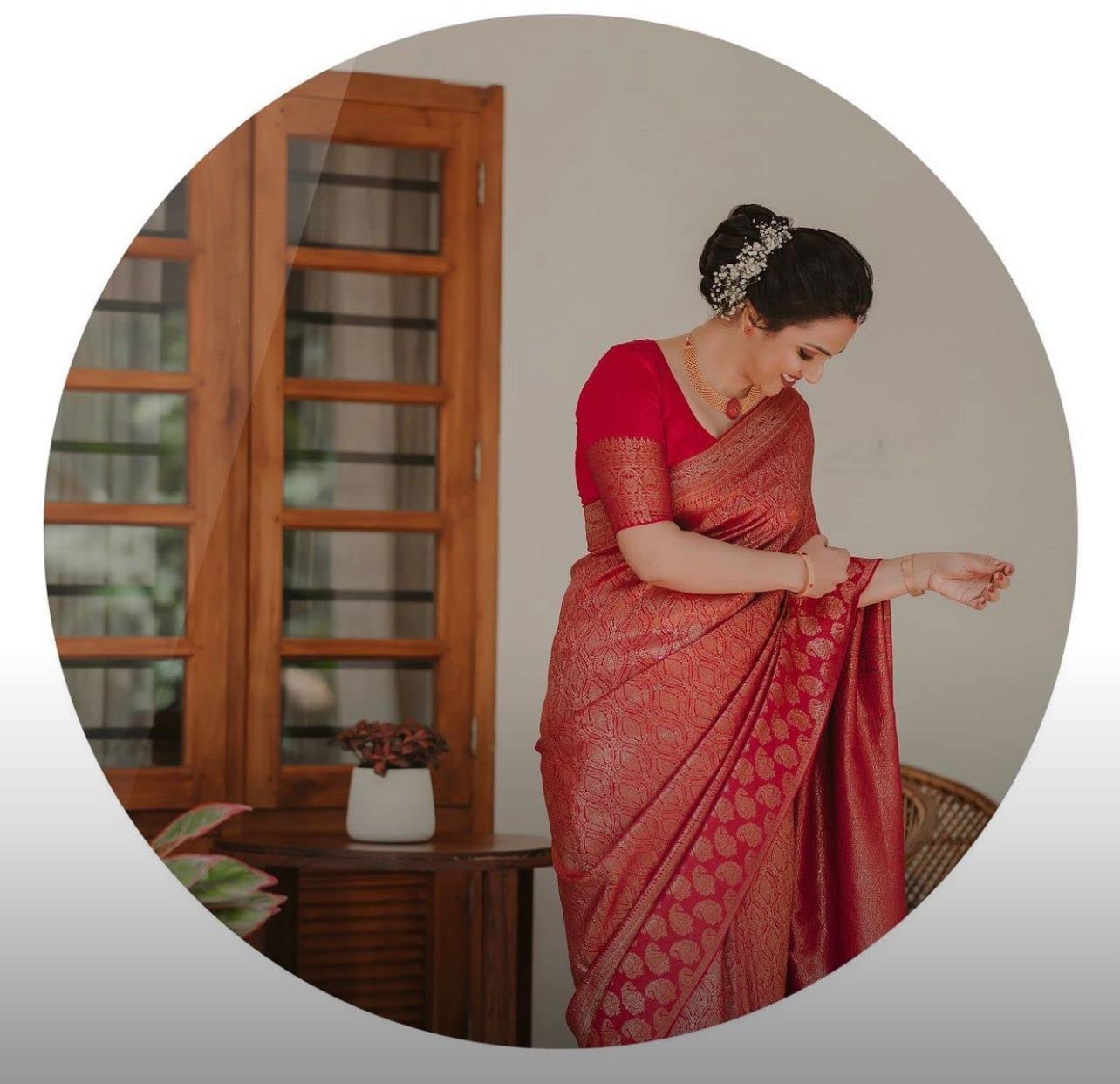 Flosive Banarasi Lichi Silk Saree for Women - Image 4