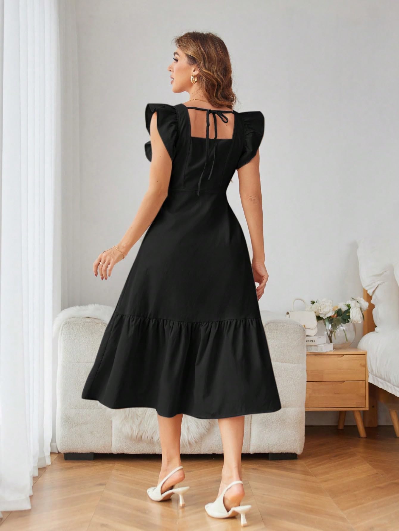 Shasmi Women's Solid Black Sleeveless Top - Image 2