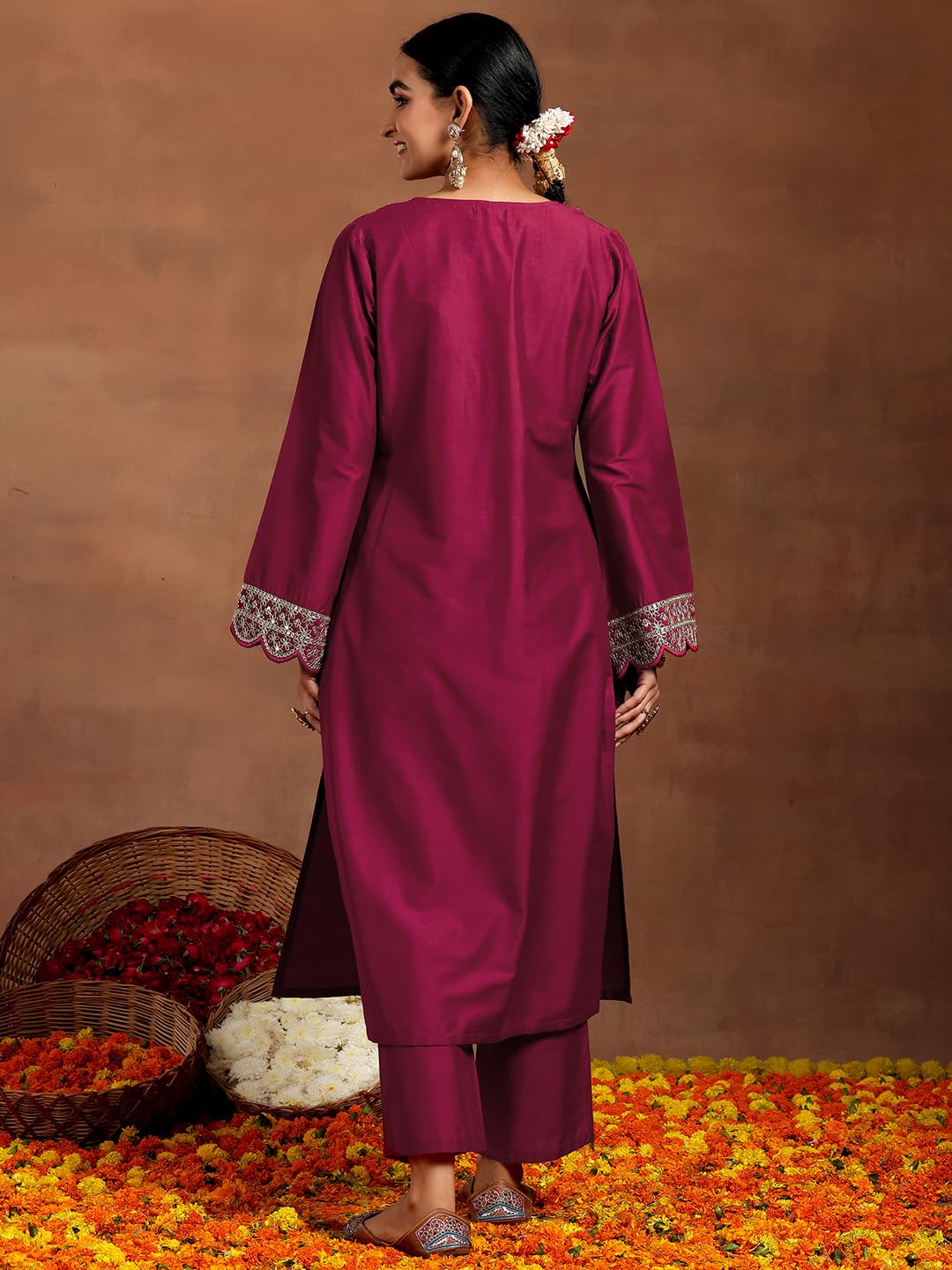 Libas Women's Silk Blend Kurta Sets - Image 4