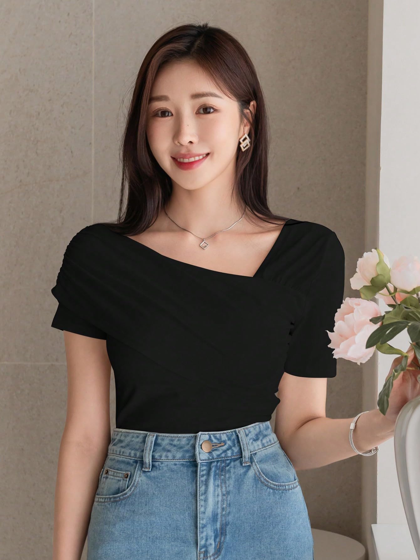 Istyle Women Black Asymmetrical Ruched T-Shirt - Image 5