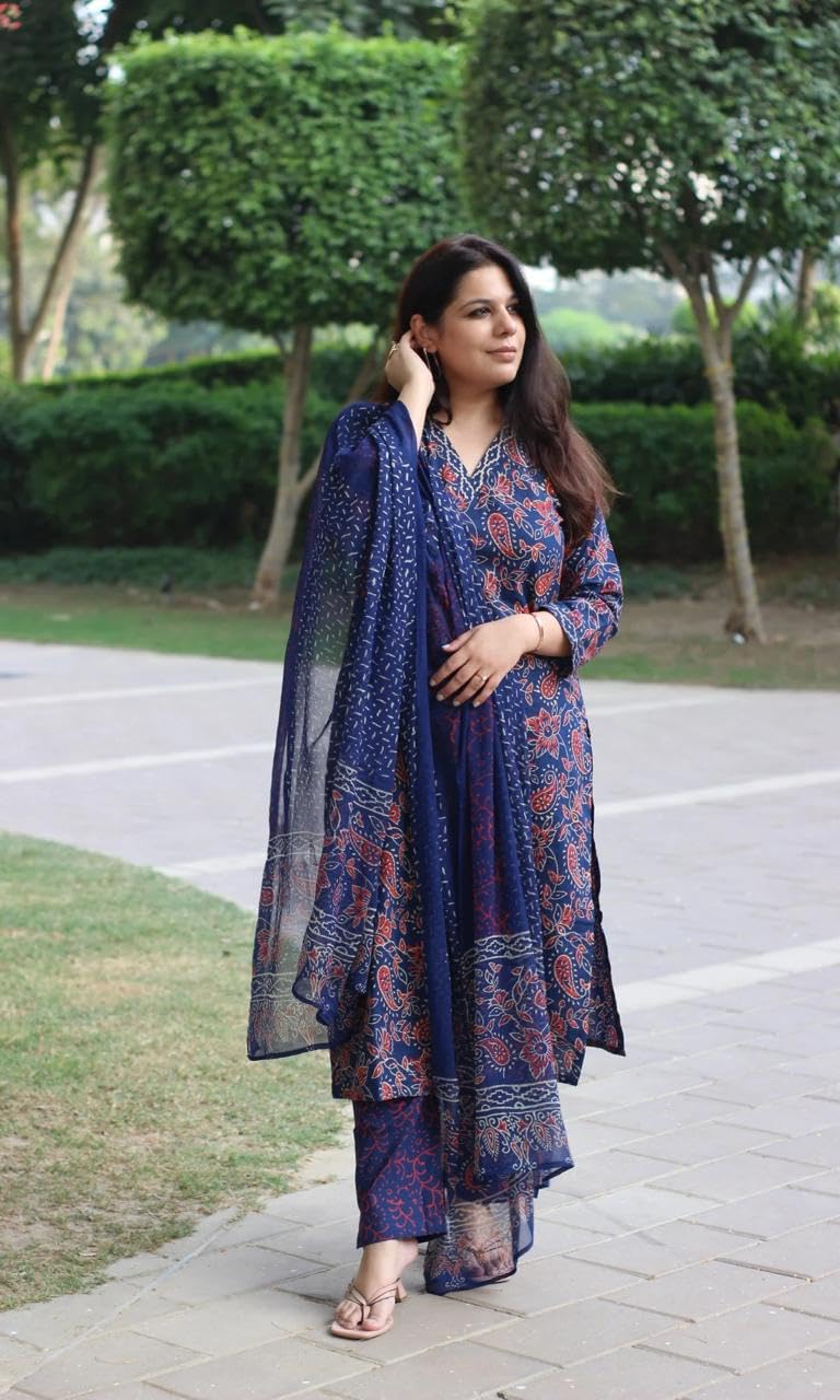 MEERA FAB Blue Cotton Floral Kurta Set for Women - Image 3
