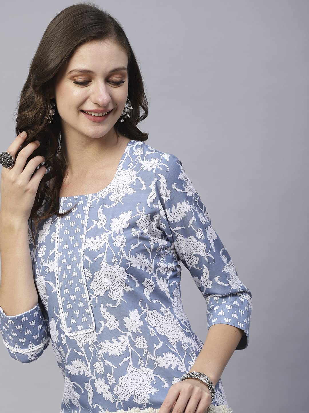 ANNI DESIGNER Women's Cotton Blend Printed Kurta with Pant - Navy Blue - Image 5