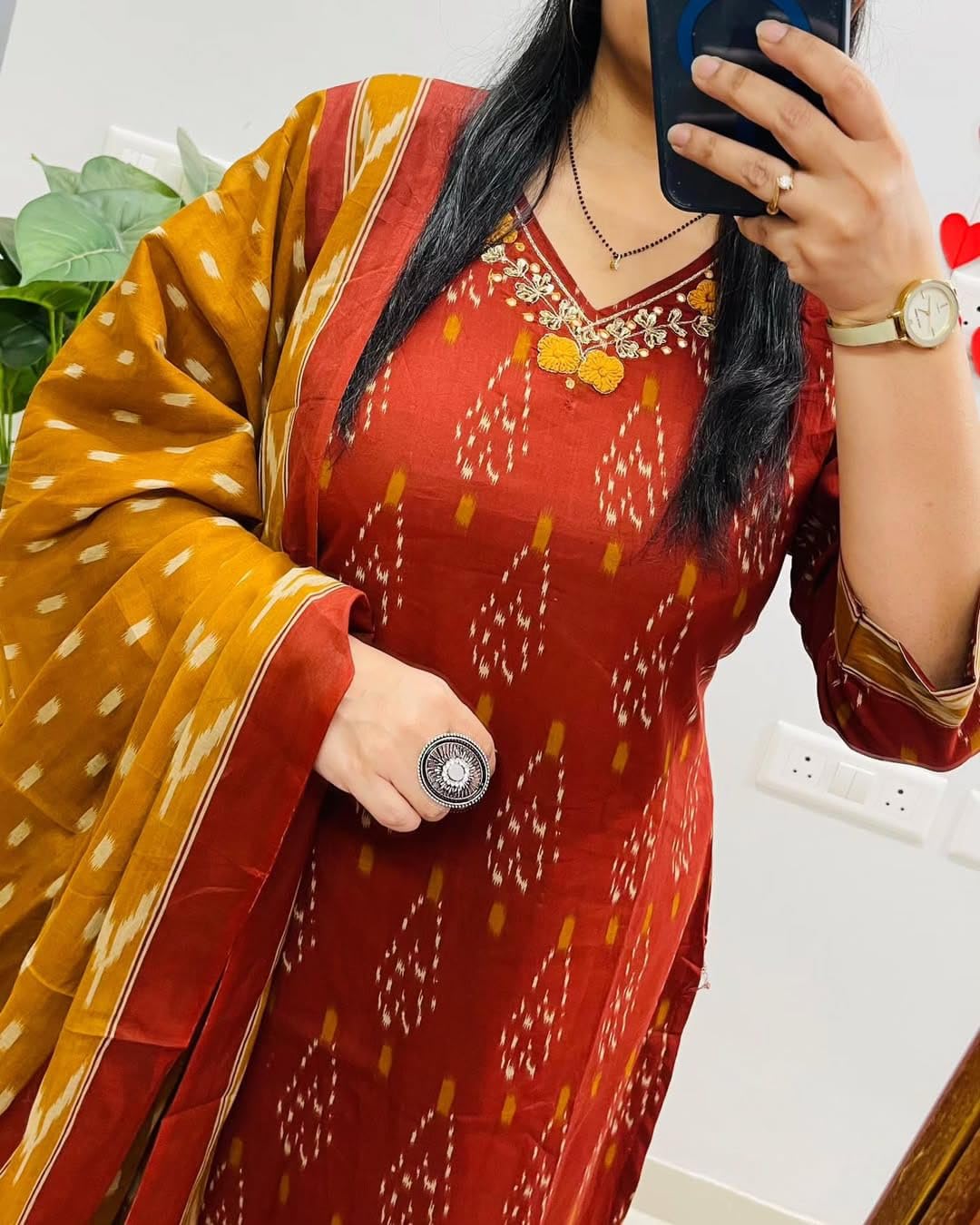 krisjan Women's Cotton Printed Kurta Set - Image 5