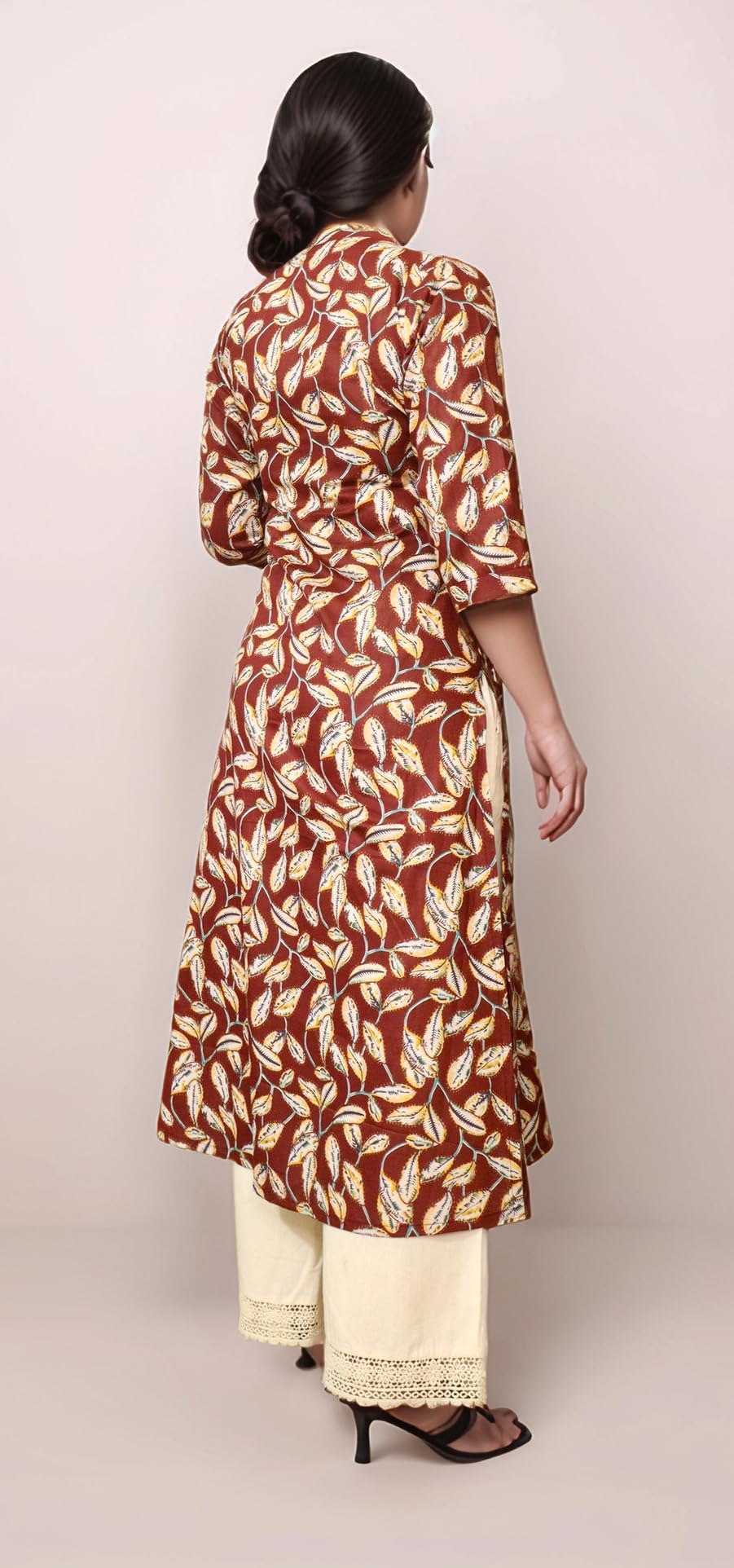 GarbGlide Women Ajrakh Printed Kurta - Maroon - Image 4