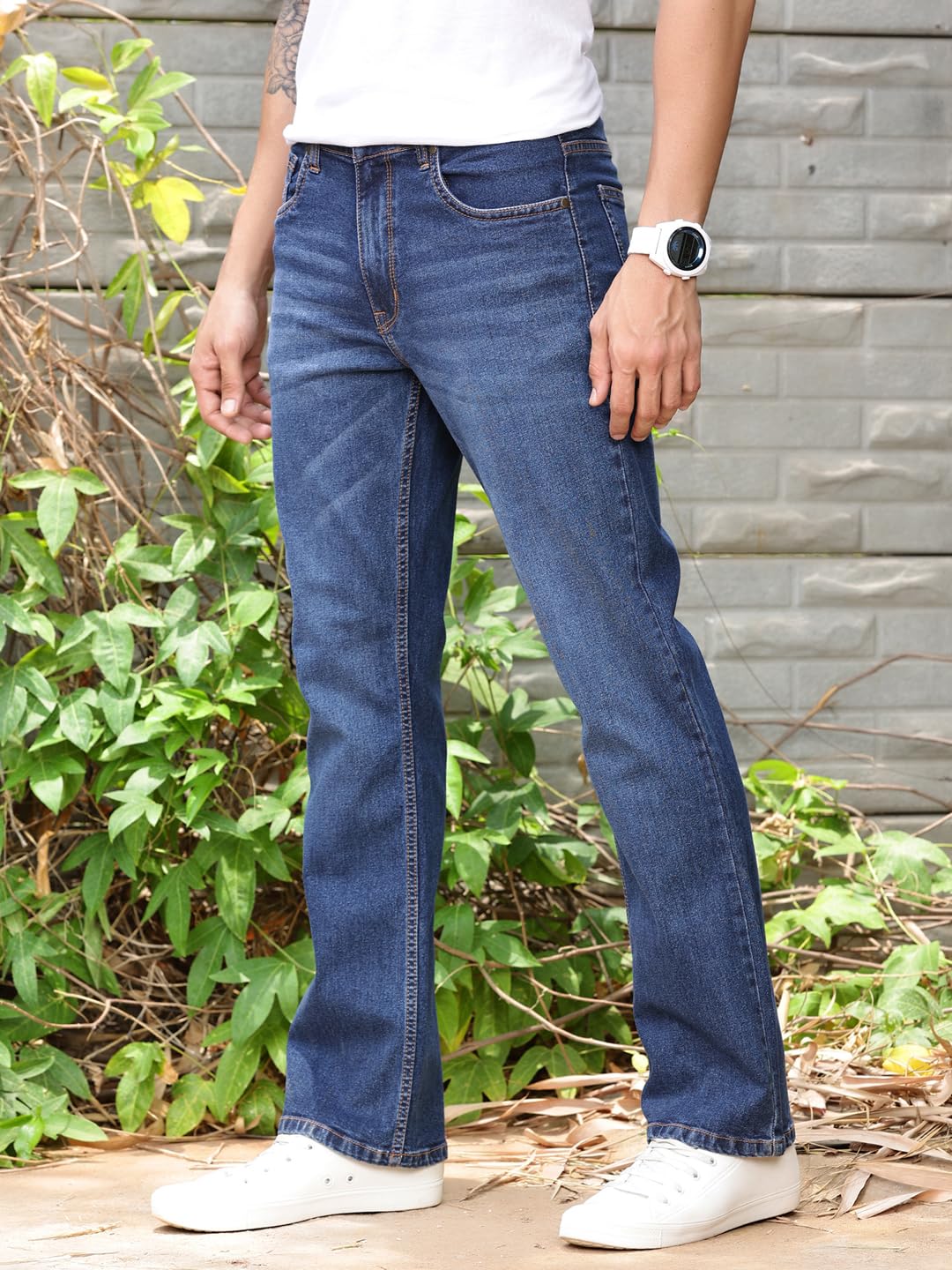 Thomas Scott Men's Mid-Rise Boot Cut Jeans - Dark Indigo - Image 2