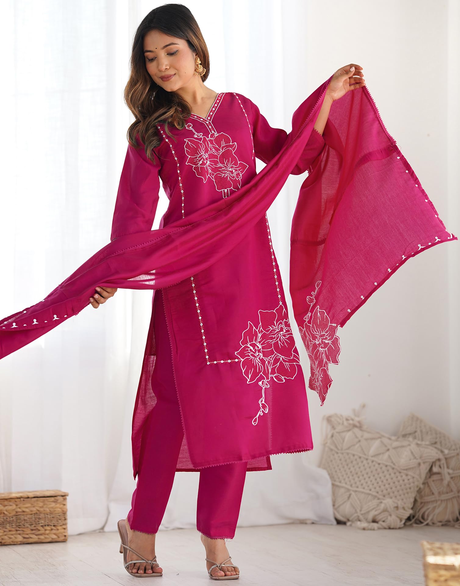 SIRIL Pink Embroidery Kurta Set for Women - Image 4
